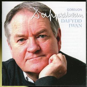 CD Goreuon Dafydd Iwan SCD2400